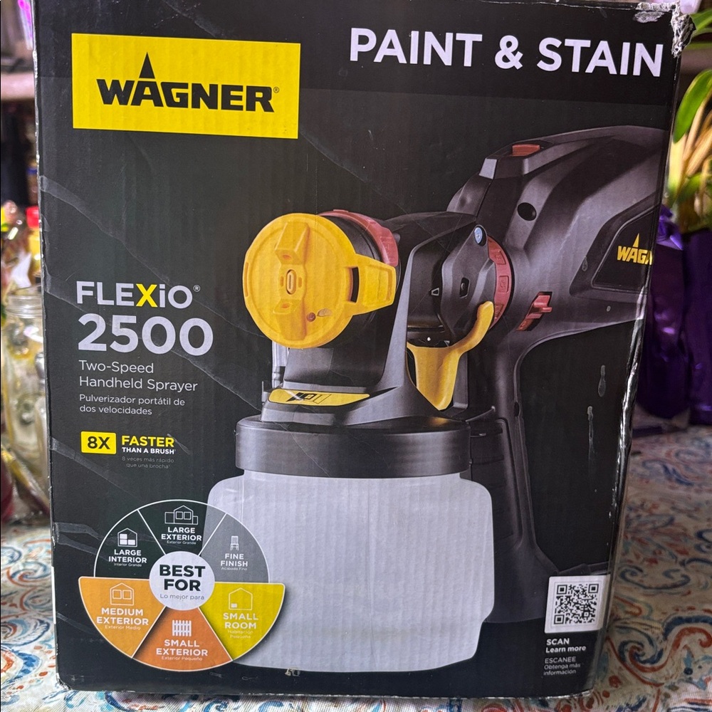 Wagner FLEXiO 2500 Handheld Sprayer in White and Yellow